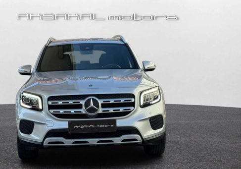 Mercedes-Benz GLB 180, 2021