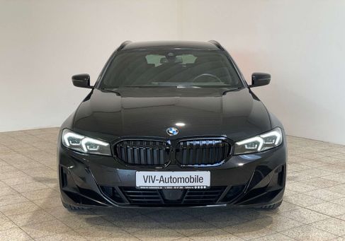 BMW 320, 2022