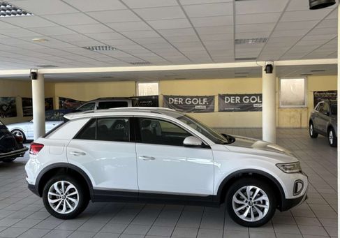 Volkswagen T-Roc, 2022