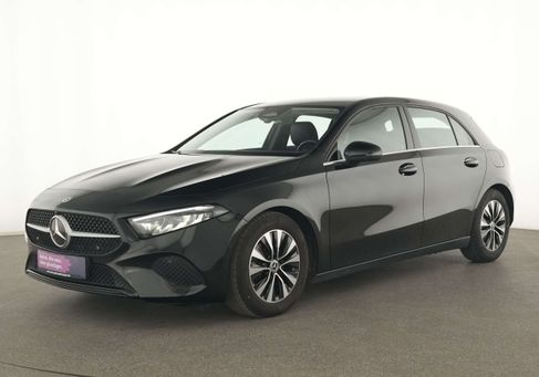 Mercedes-Benz A 180, 2023