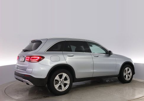 Mercedes-Benz GLC 300, 2022
