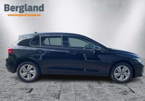 Volkswagen Golf, 2024 3