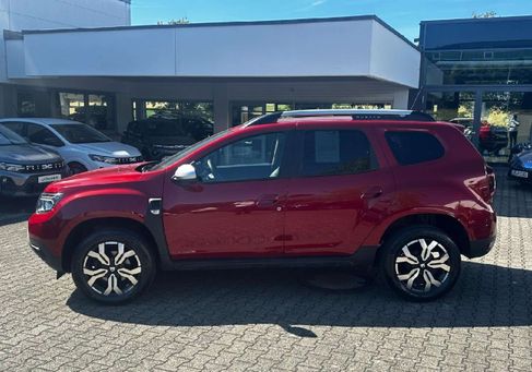 Dacia Duster, 2022 3