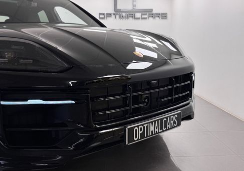 Porsche Cayenne, 2025