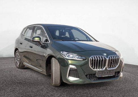 BMW 220, 2023 2