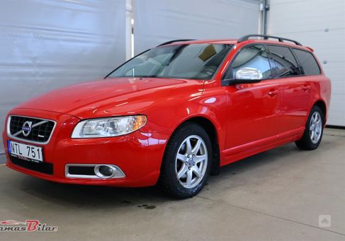 Volvo V70, 2011