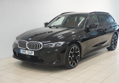 BMW 330, 2025