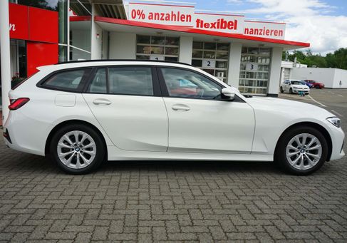 BMW 318, 2021
