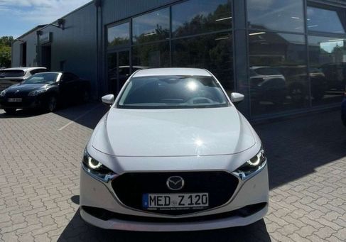 Mazda 3, 2025