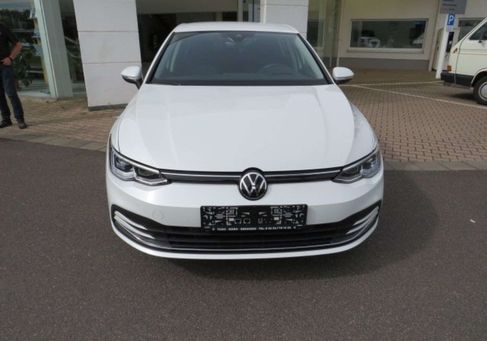 Volkswagen Golf, 2023 2
