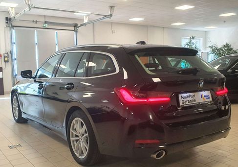 BMW 318, 2022