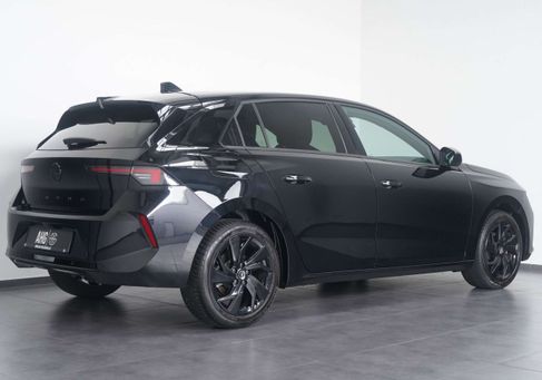 Opel Astra, 2024