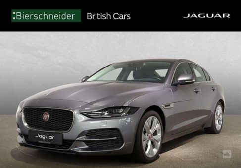 Jaguar XE, 2020