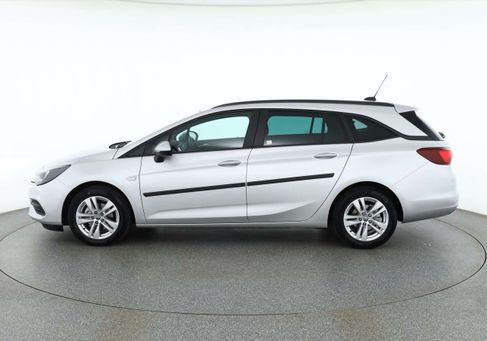 Opel Astra, 2021