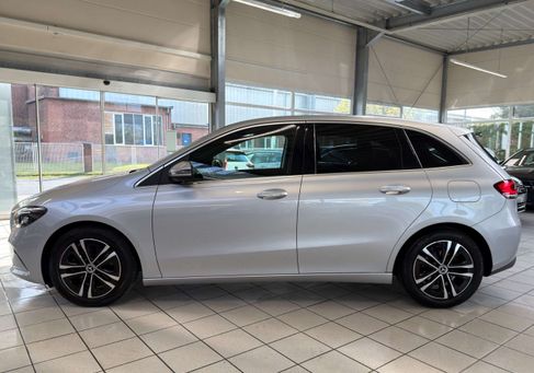 Mercedes-Benz B 200, 2020