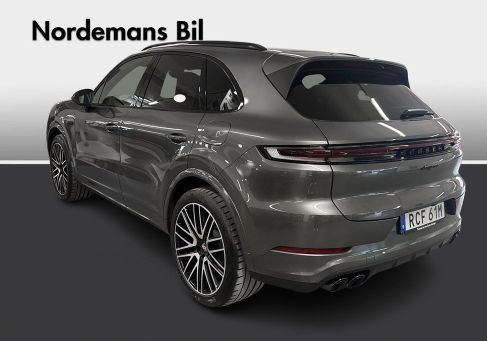 Porsche Cayenne, 2026