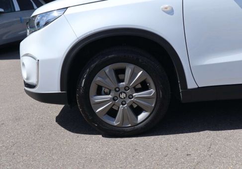 Suzuki Vitara, 2023