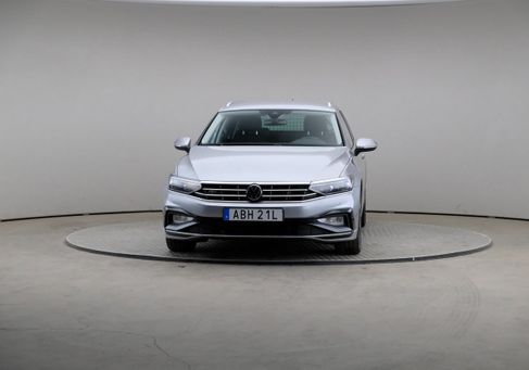 Volkswagen Passat Variant, 2022 3