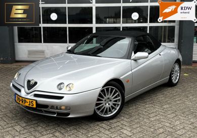 Alfa Romeo Spider, 2000