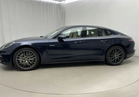 Porsche Panamera, 2018