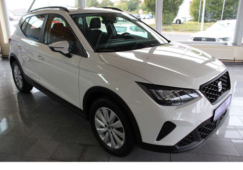 Seat Arona, 2023 3