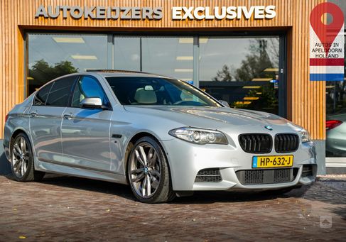 BMW M550, 2013