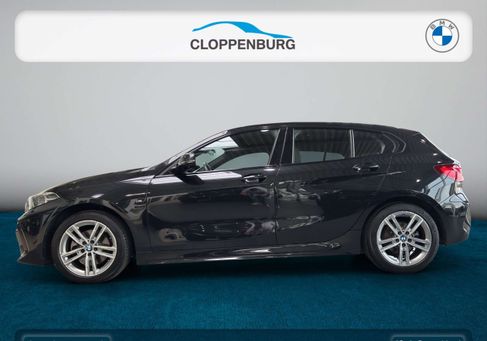 BMW 118, 2023
