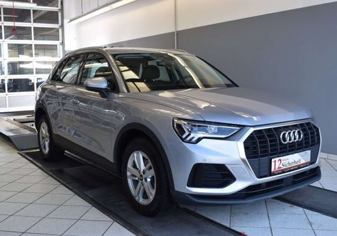 Audi Q3, 2022