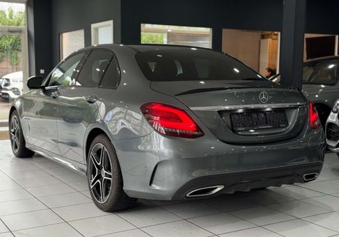 Mercedes-Benz C 300, 2021