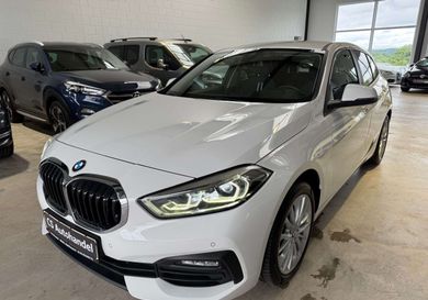 BMW 118, 2022