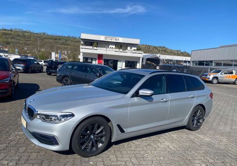BMW 530, 2019