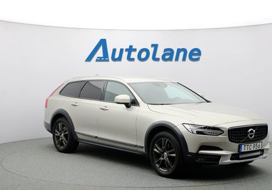 Volvo V90 Cross Country, 2018