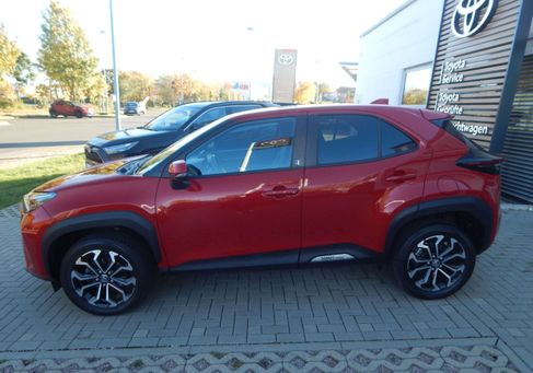 Toyota Yaris Cross, 2024 3