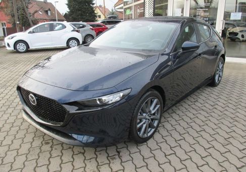 Mazda 3, 2025