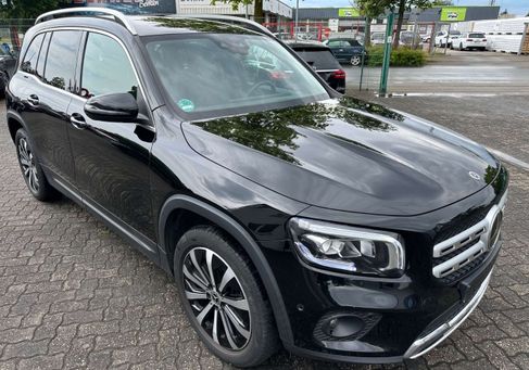 Mercedes-Benz GLB 200, 2022