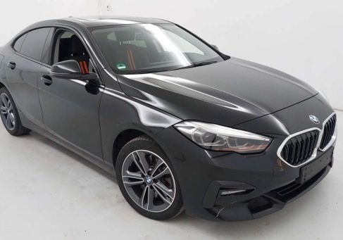 BMW 220, 2023 2