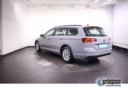 Volkswagen Passat Variant, 2024 2