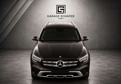 Mercedes-Benz GLC 300, 2021
