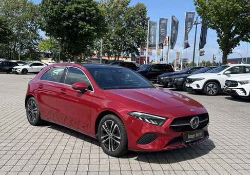 Mercedes-Benz A 200, 2023