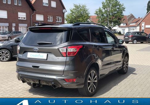 Ford Kuga, 2019