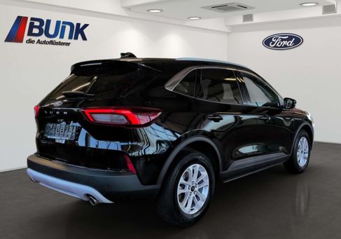 Ford Kuga, 2025