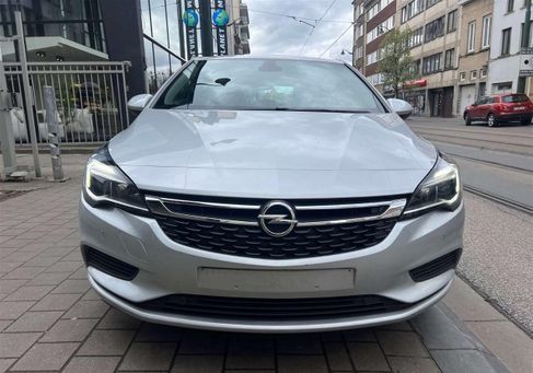 Opel Astra, 2019