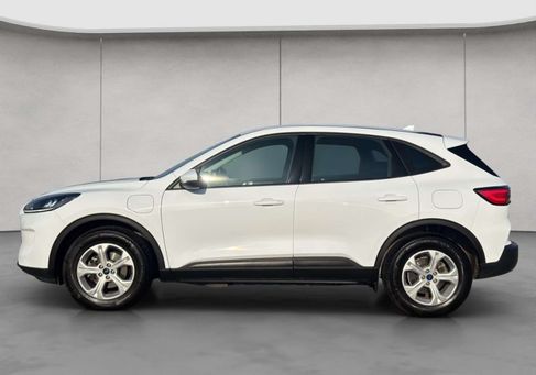 Ford Kuga, 2022