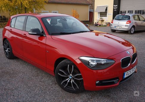 BMW 118, 2012