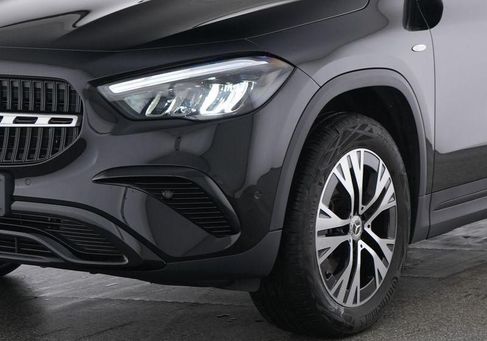 Mercedes-Benz GLA 250, 2025