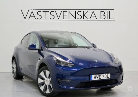 Tesla Model Y, 2021