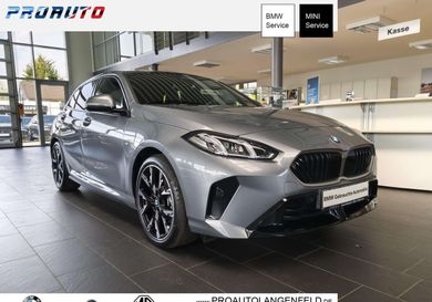 BMW 120, 2025