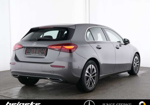 Mercedes-Benz A 180, 2025 2