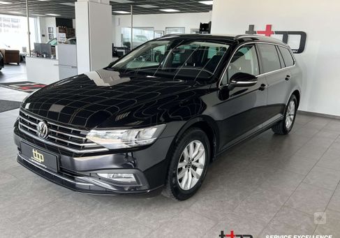 Volkswagen Passat Variant, 2023