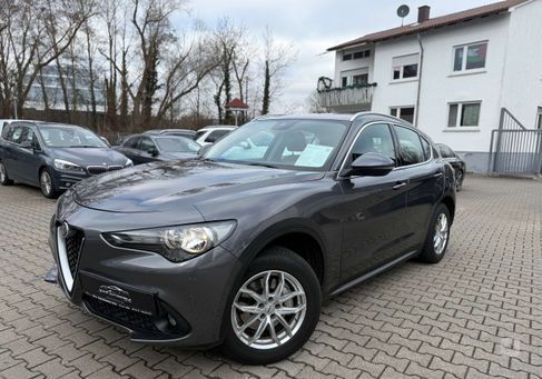 Alfa Romeo Stelvio, 2018